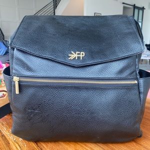 Freshly pick diaper bag (ebony classic)
